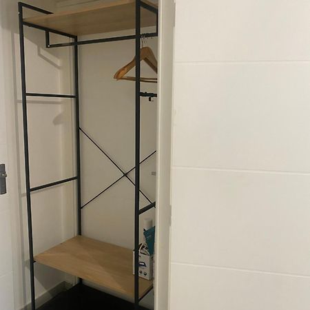 Chambre Privee Sdb Kitchenette Proche De Paris Saint-Ouen  Extérieur photo